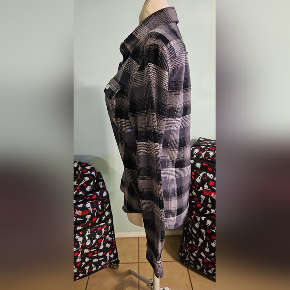 FREE ASSEMBLY Black And Gray Flannel Shirt Can Be Ues As a Light Jacket - Picture 6 of 7